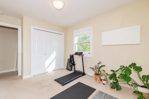 $375,000 | 2223 Surry, Schoolcraft, MI 49087