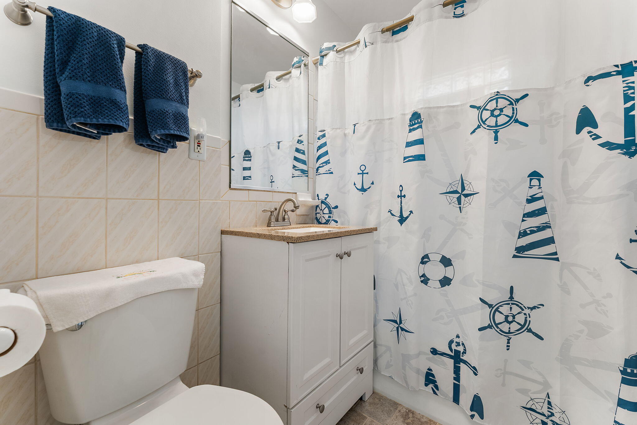 217 West 40th Place Griffith, IN 46319 - Photo 13 of 25 2048x1365