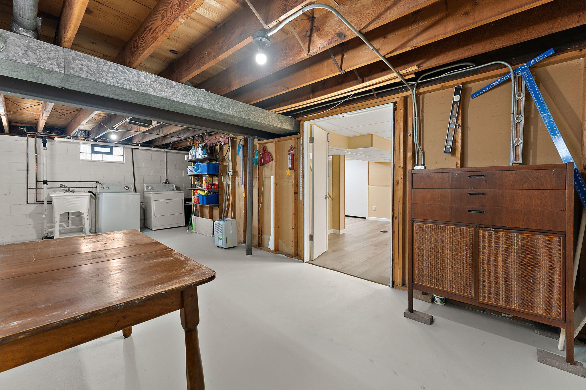 217 West 40th Place Griffith, IN 46319 - Photo 20 of 25 2048x1365