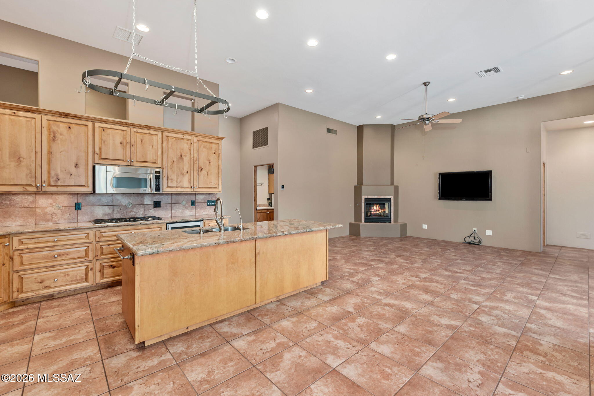 4505 North Wolford Road Tucson, AZ 85749 - Photo 14 of 44 23-web-or-mls-4505 N Wolford Rd- MLS Ima