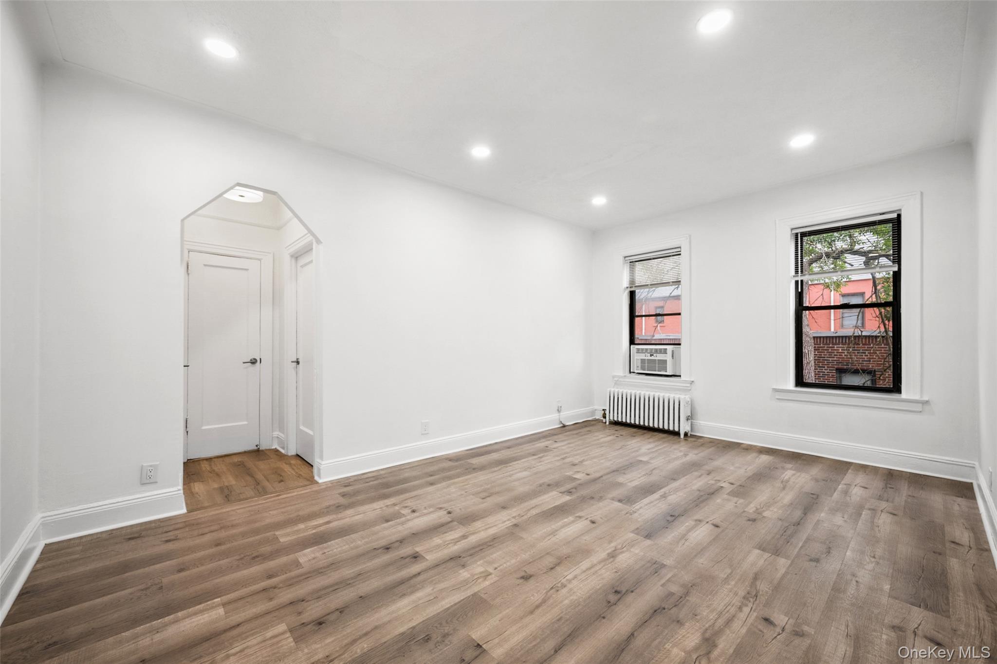 663 Locust Street, Unit 5D Mount Vernon, NY 10552 - Photo 12 of 21