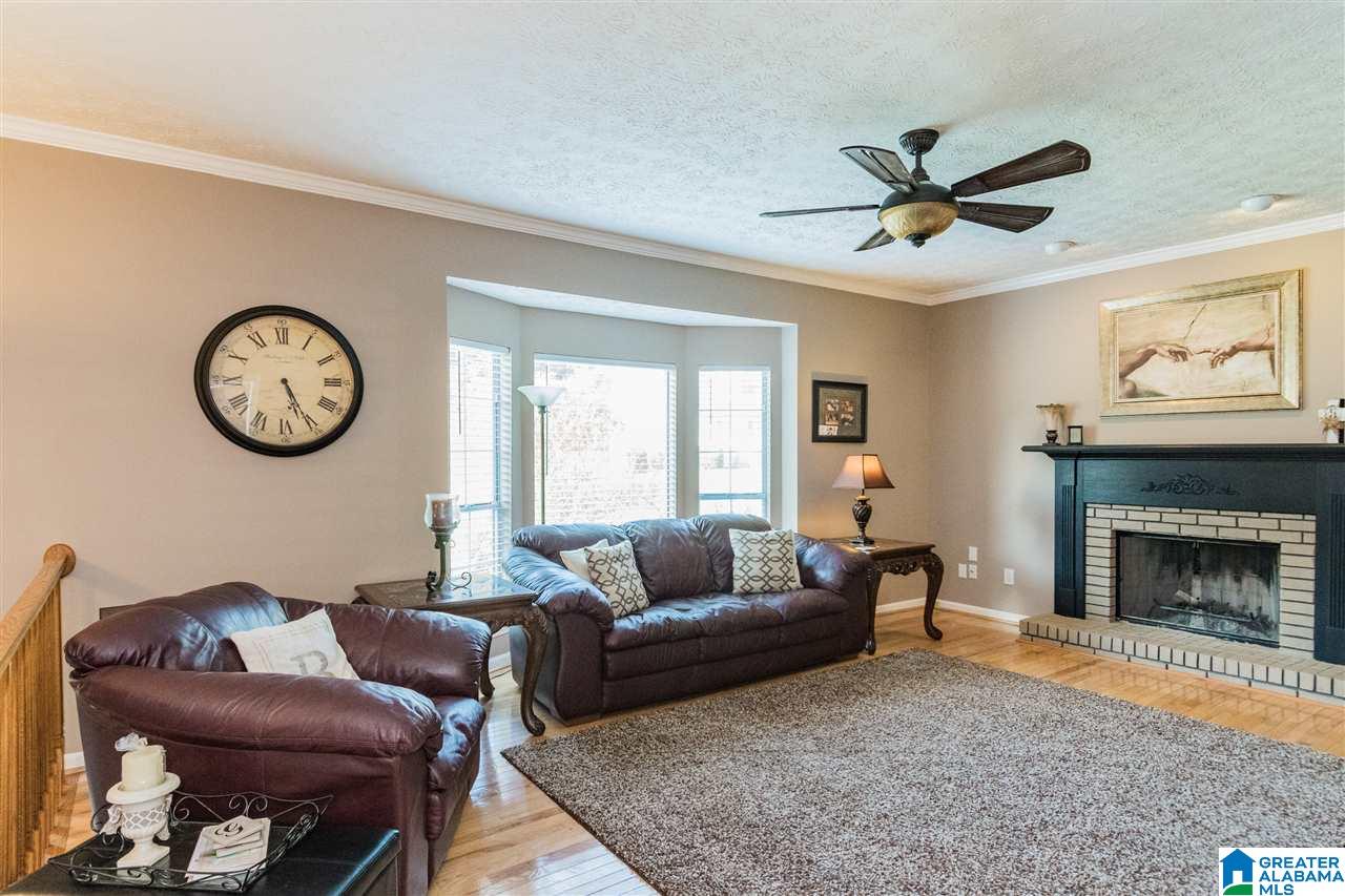 297 Milgray Lane Calera, AL 35040 - Photo 3 of 44
