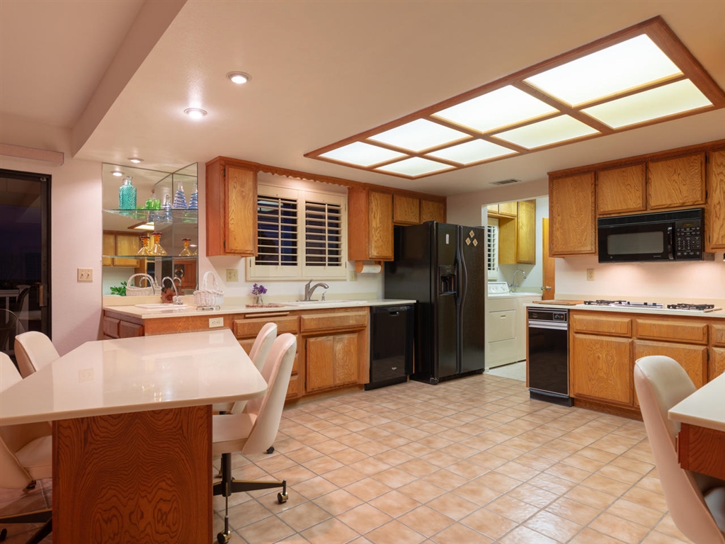 901 Pepper Tree Lane Fallbrook, CA 92028 - Photo 8 of 25