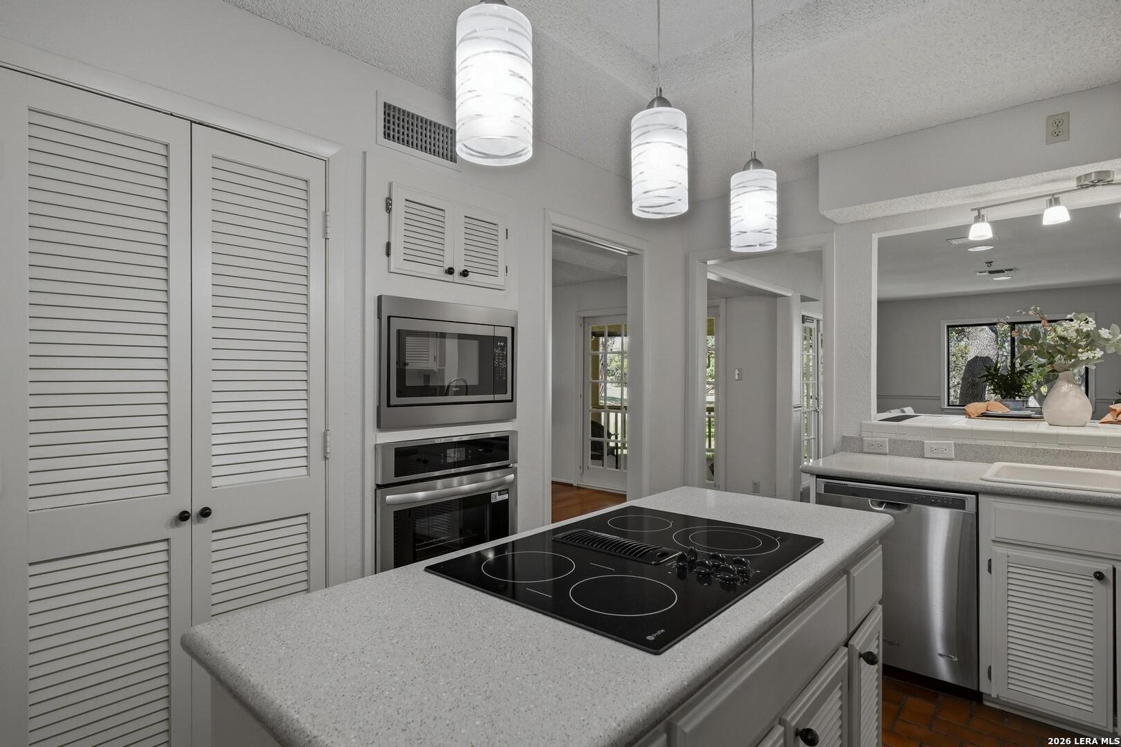 29307 Summit Ridge Drive Fair Oaks Ranch, TX 78015 - Photo 16 of 36