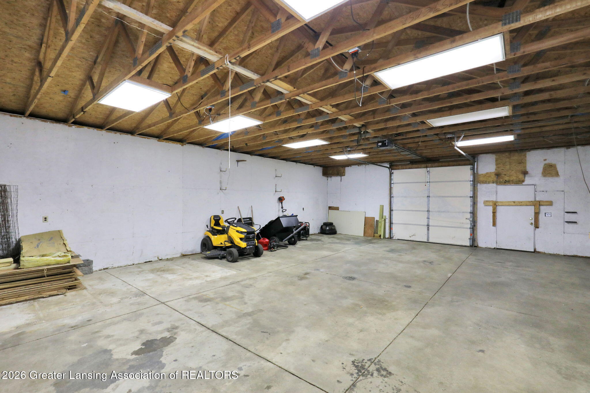 2662 Gilletts Lake Road Jackson, MI 49201 - Photo 30 of 51 36-web-or-mls-Open Ended Media-36