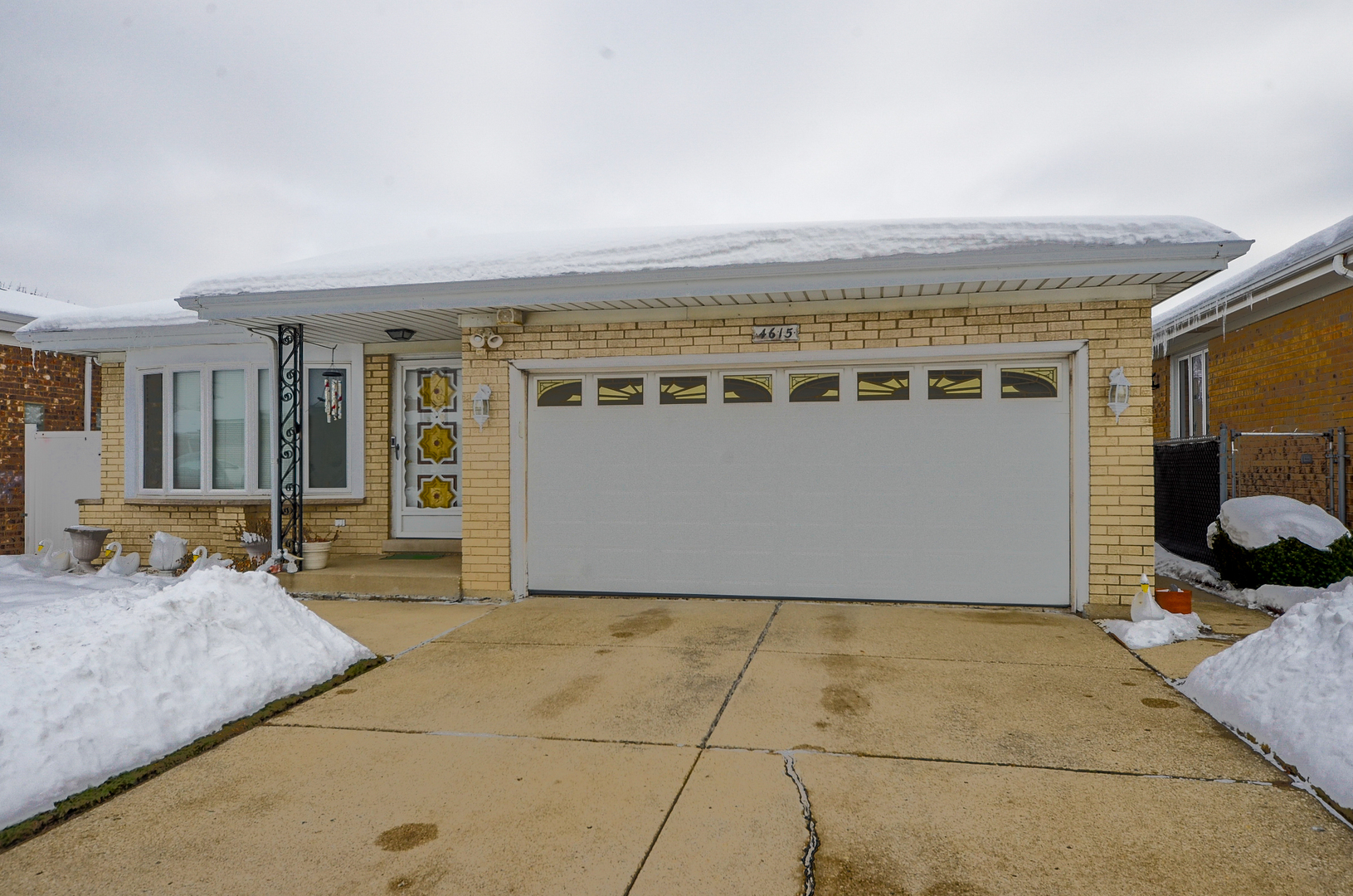 4615 North Anthon Avenue Chicago, IL 60656 - Photo 1 of 2