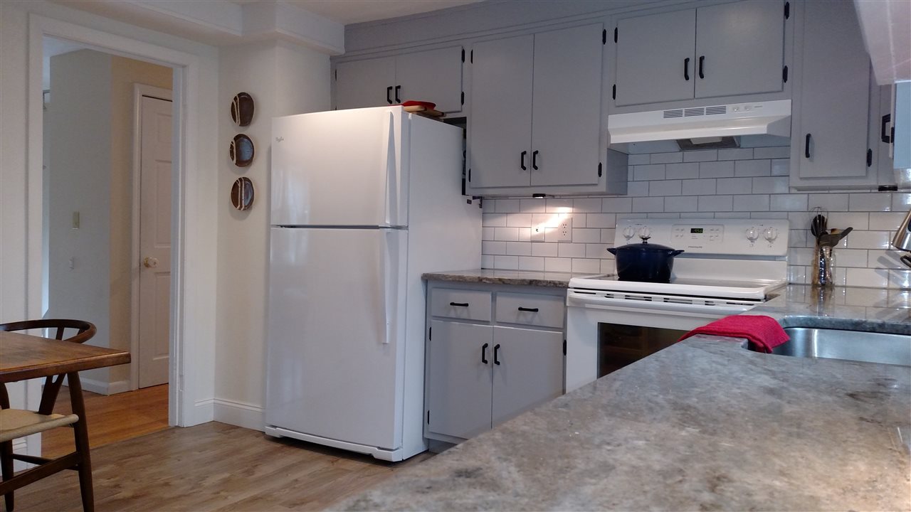 7 Pleasant View Drive Exeter, NH 03833 - Photo 15 of 40