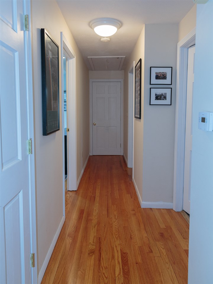 7 Pleasant View Drive Exeter, NH 03833 - Photo 19 of 40