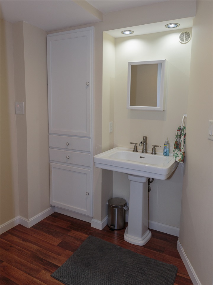 7 Pleasant View Drive Exeter, NH 03833 - Photo 32 of 40