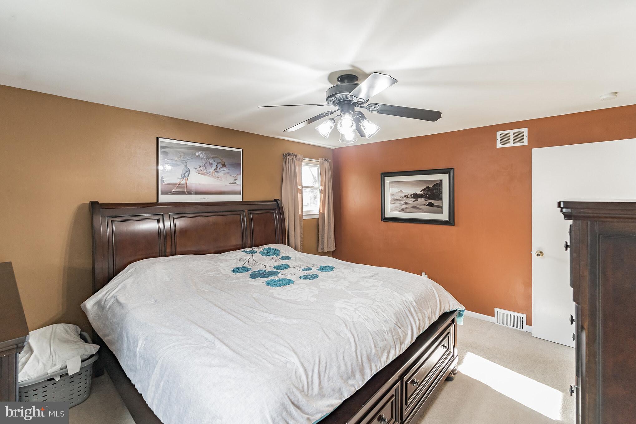 54 Anvil Road Aston, PA 19014 - Photo 16 of 29 Primary Bedroom
