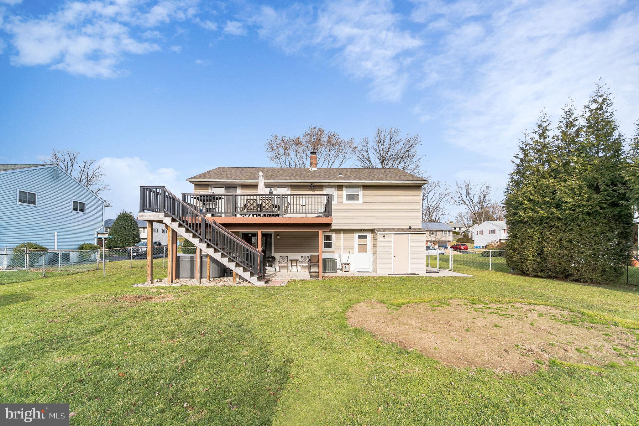 54 Anvil Road Aston, PA 19014 - Photo 27 of 29 Exterior Back