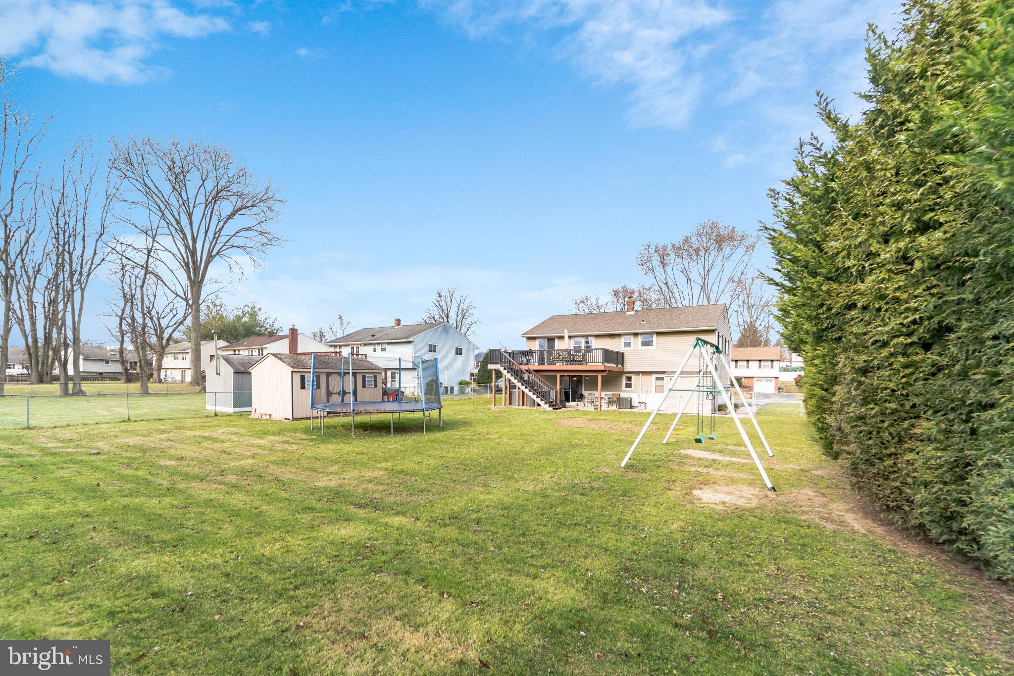54 Anvil Road Aston, PA 19014 - Photo 28 of 29 Backyard