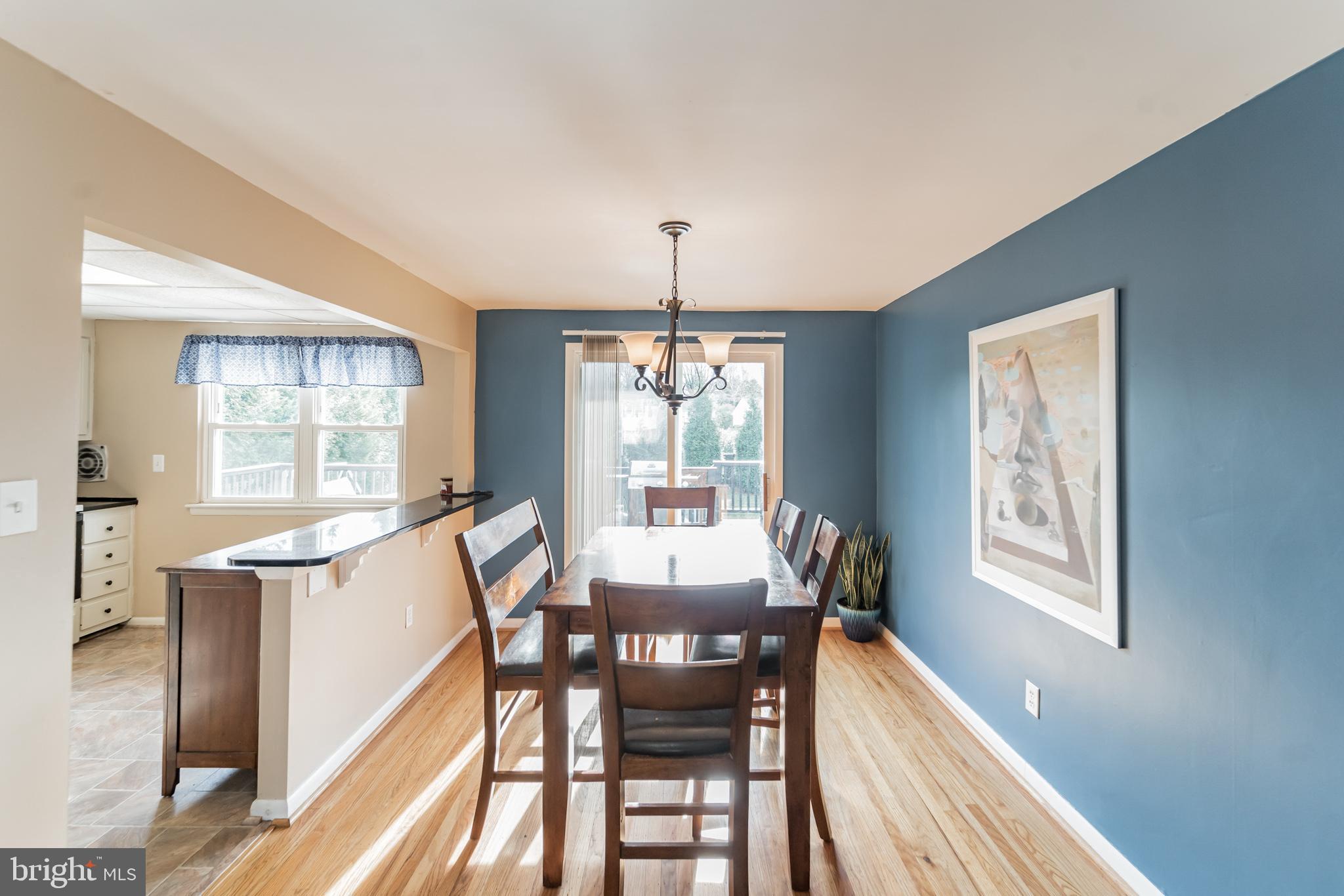 54 Anvil Road Aston, PA 19014 - Photo 7 of 29 Dining Room