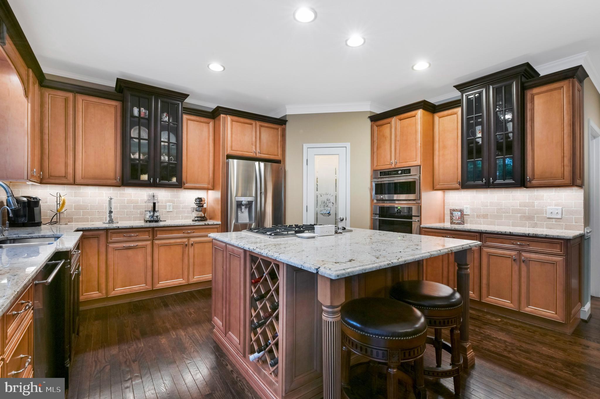 247 Ebb Point Lane Annapolis, MD 21401 - Photo 5 of 64 Spacious Kitchen!