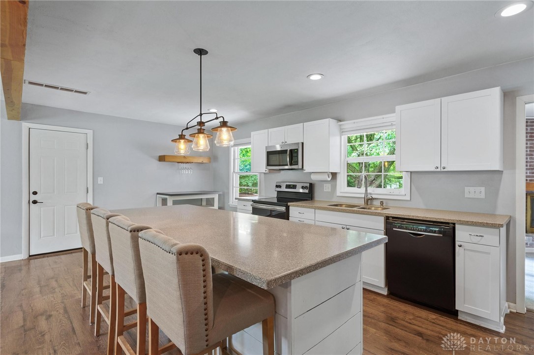 223 East Lytle 5 Points Road Springboro, OH 45066 - Photo 9 of 34 Gallery Image 9