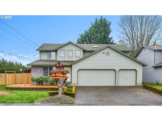 $599,000 | 33410 Meadowbrook Drive, Scappoose, OR 97056
