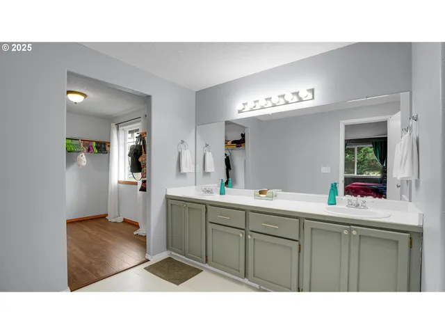 $599,000 | 33410 Meadowbrook Drive, Scappoose, OR 97056