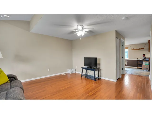 $599,000 | 33410 Meadowbrook Drive, Scappoose, OR 97056