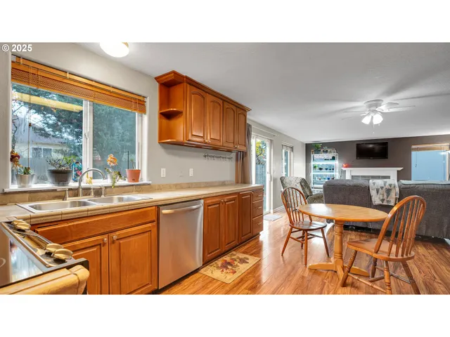 $599,000 | 33410 Meadowbrook Drive, Scappoose, OR 97056