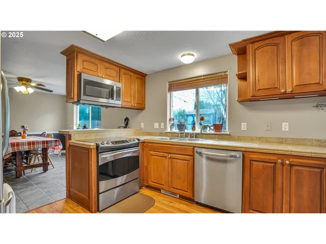 $599,000 | 33410 Meadowbrook Drive, Scappoose, OR 97056