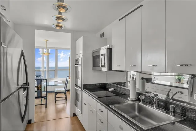 $340,000 | 4800 South Chicago Beach Drive, Unit 1701N, Chicago, IL 60615