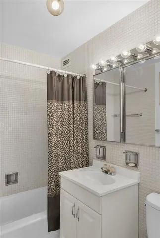 $340,000 | 4800 South Chicago Beach Drive, Unit 1701N, Chicago, IL 60615