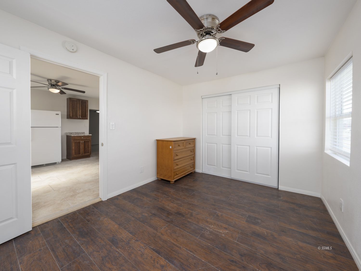 419 West Haloid Avenue Ridgecrest, CA 93555 - Photo 12 of 29 a view of an empty room with a window