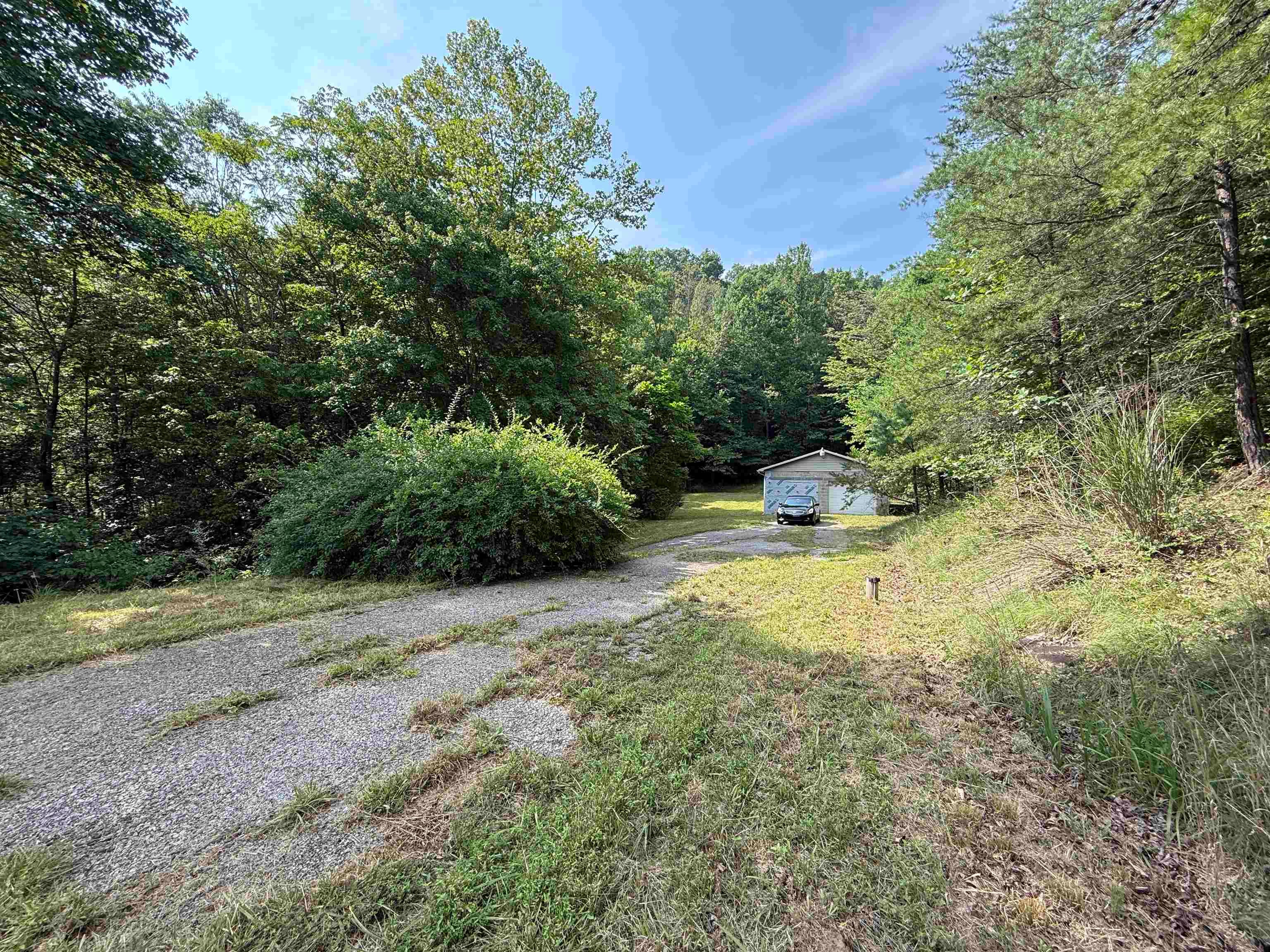 655 Drift Creek Road Genoa, WV 25517 - Photo 11 of 14 Gallery Image 11