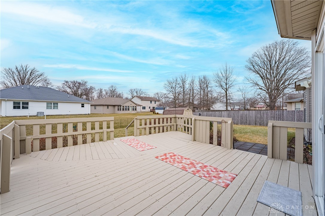 526 West Hoewisher Road Sidney, OH 45365 - Photo 12 of 34