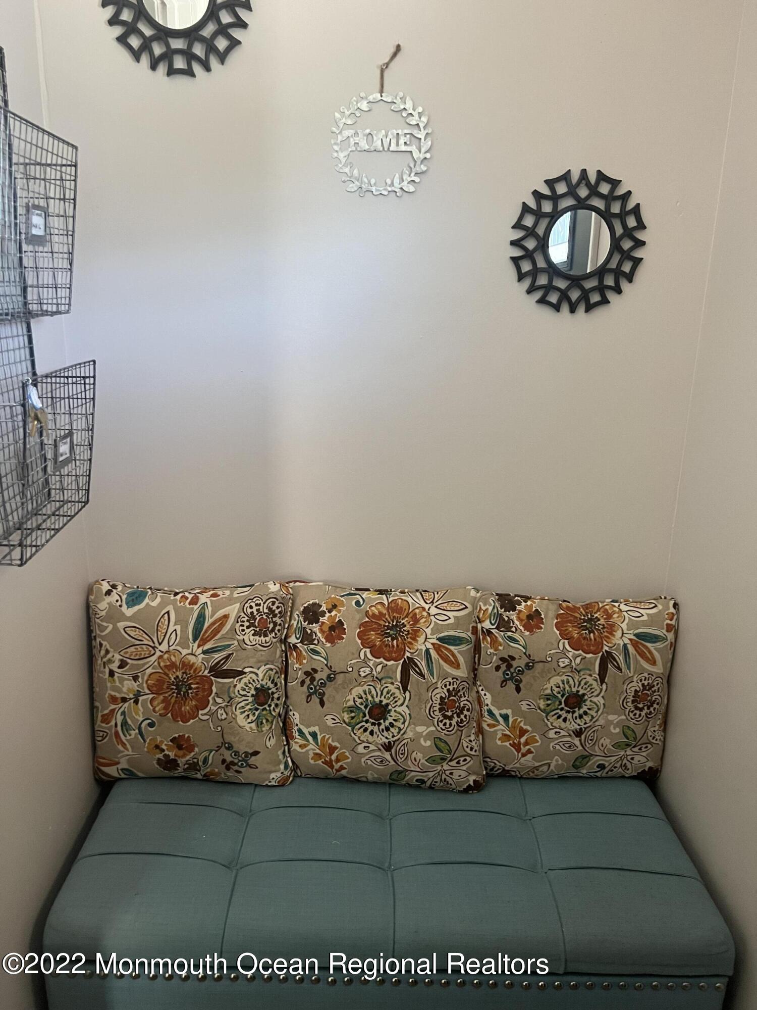 207 7th Street Keyport, NJ 07735 - Photo 9 of 15 Entrance