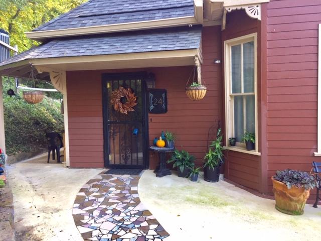 24 Shallowford Road Chattanooga, TN 37404 - Photo 3 of 27 IMG_1983