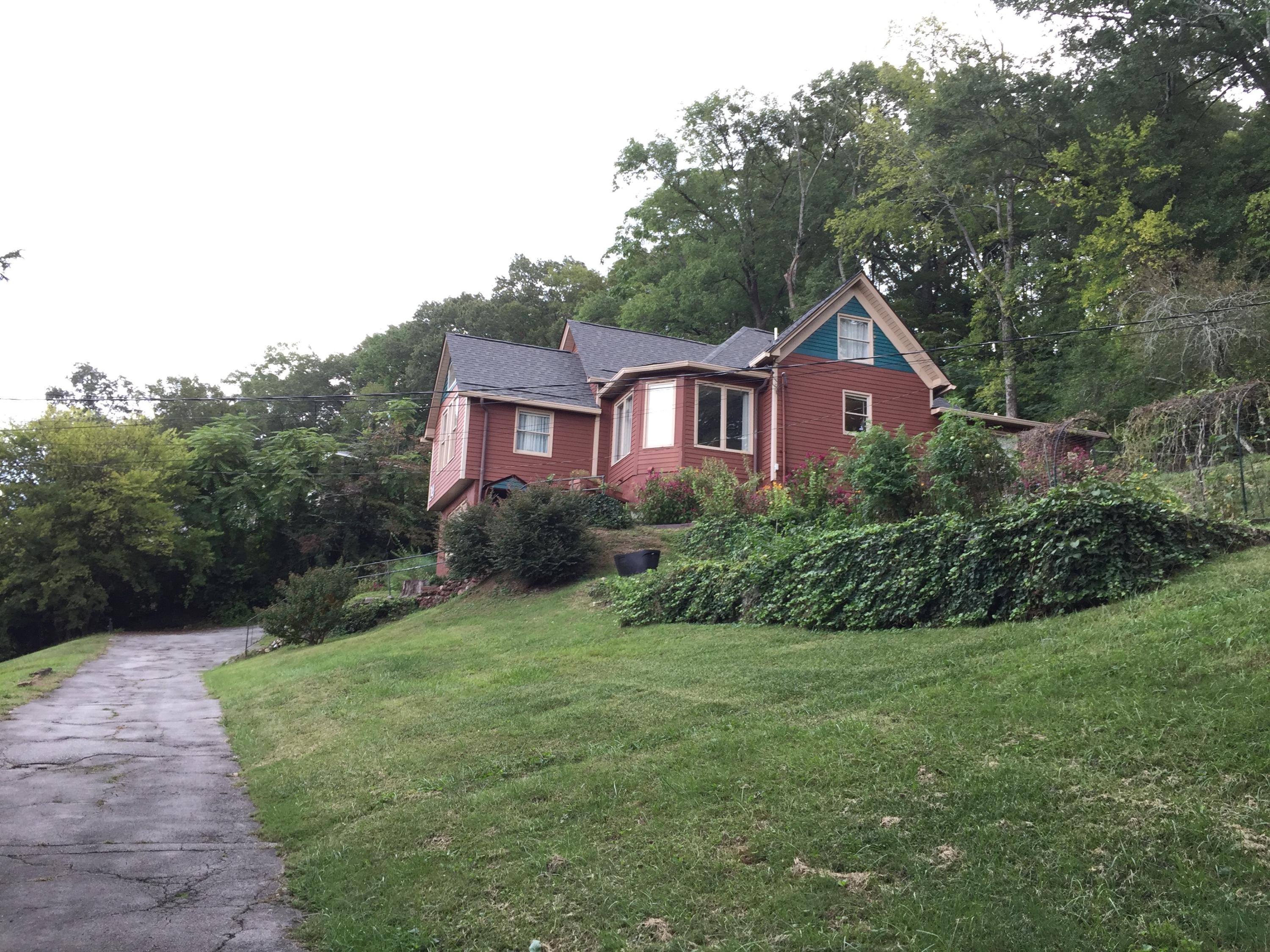 24 Shallowford Road Chattanooga, TN 37404 - Photo 7 of 27 IMG_1811