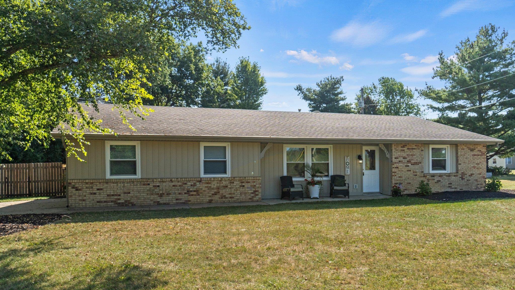 15034 Dunlap Road Leo, IN 46765 - Photo 3 of 31