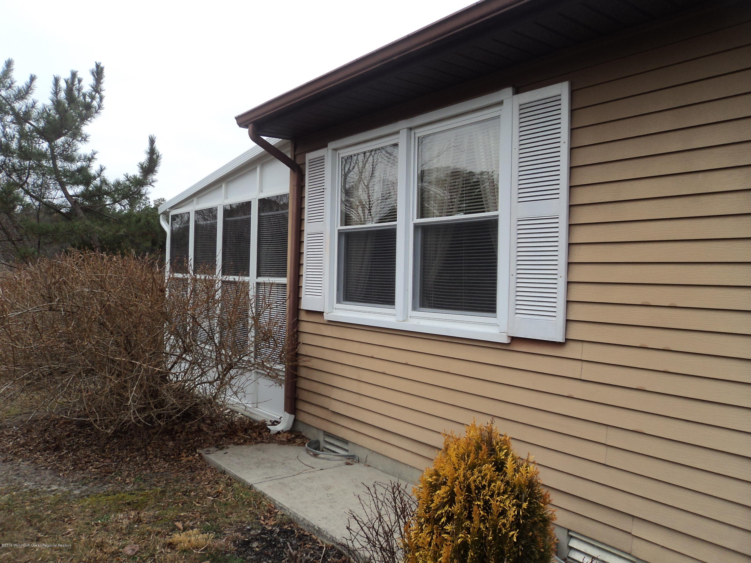 48 Augusta Road, Unit 73 Whiting, NJ 08759 - Photo 4 of 41 DSC06380