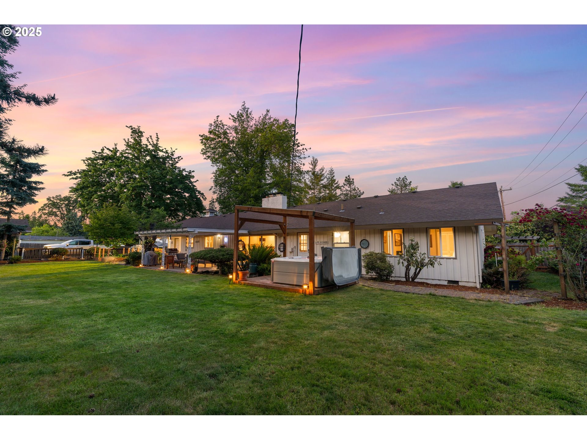 929 South River Road Cottage Grove, OR 97424 - Photo 40 of 48 Gallery Image 40