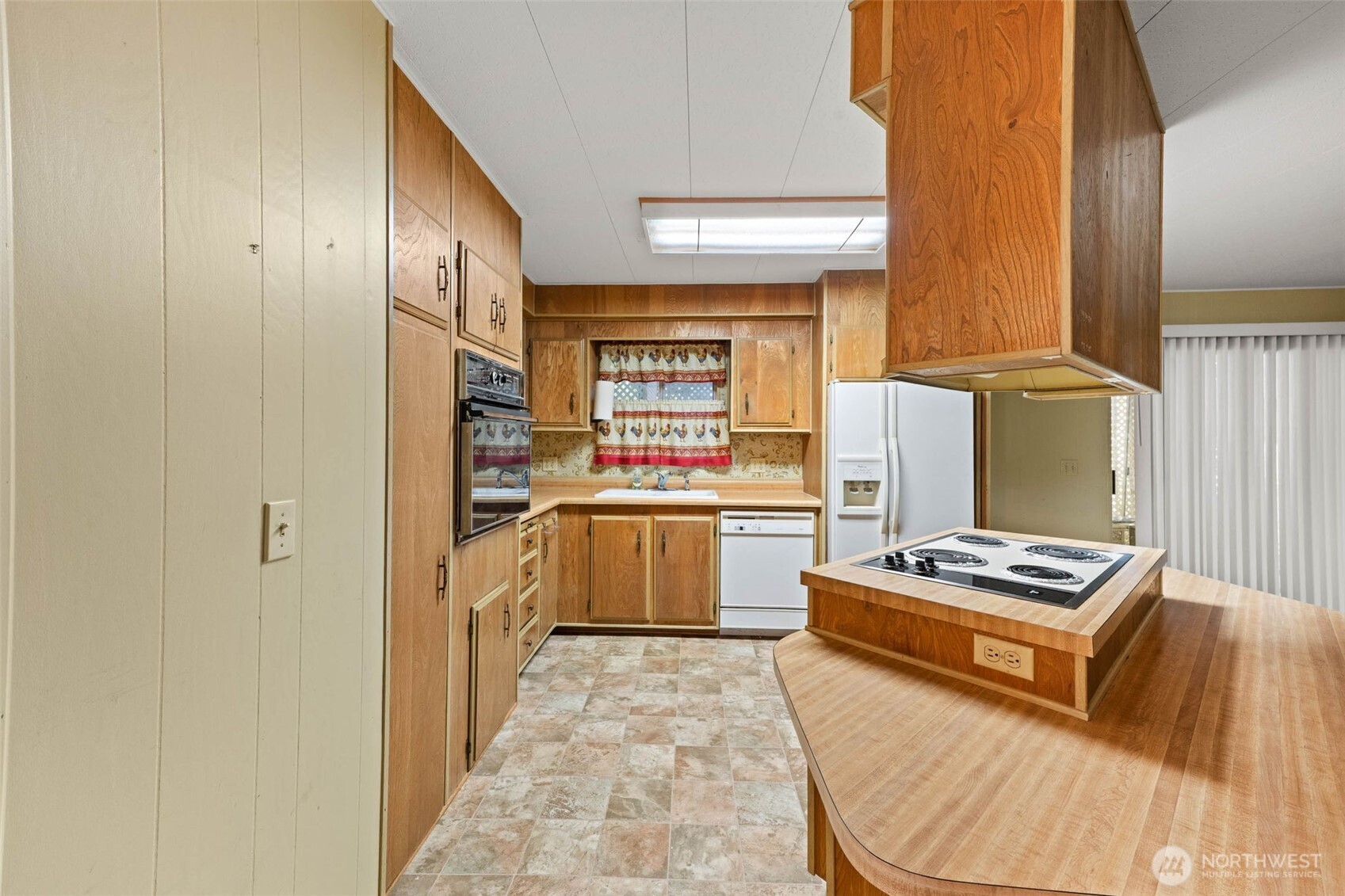 9314 Canyon Road East, Unit 54 Puyallup, WA 98371 - Photo 9 of 25