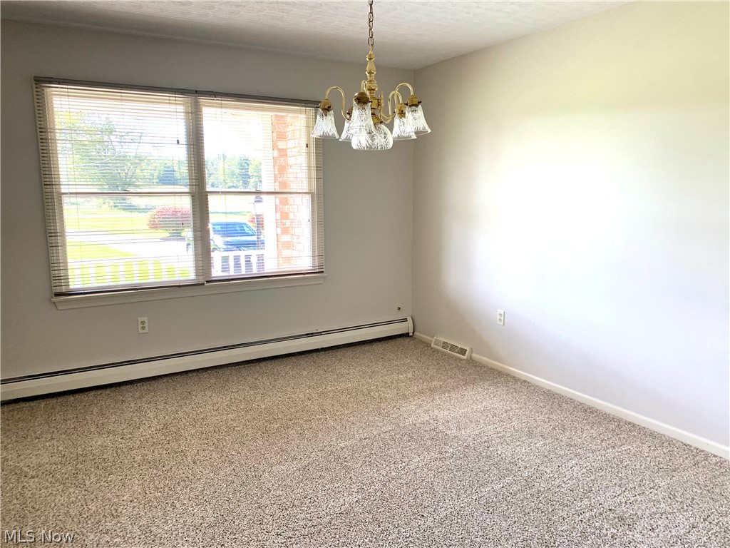 3649 Newton Falls Tomlinson Road Southwest Warren, OH 44481 - Photo 8 of 16