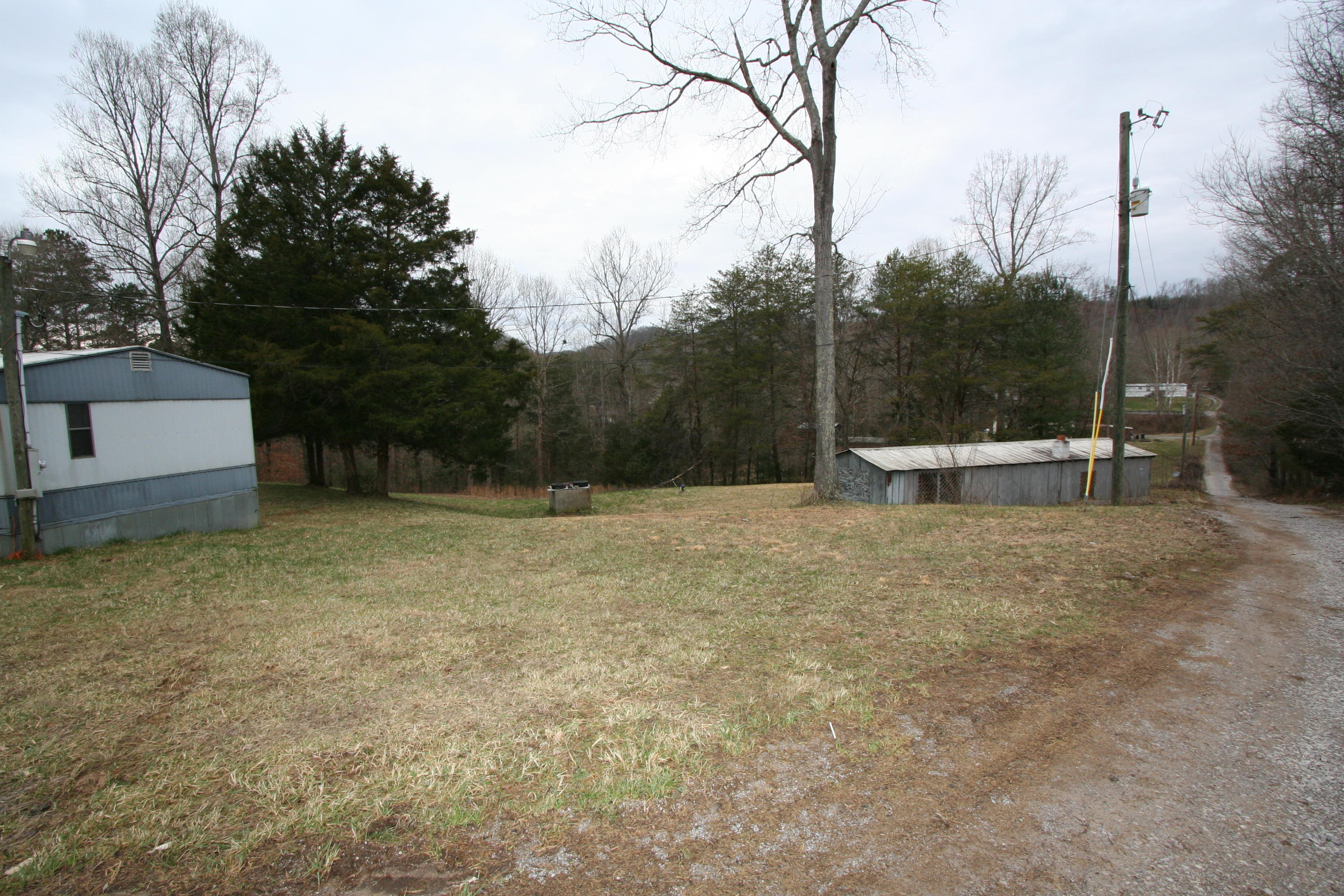 1172 Bull Run Road Luttrell, TN 37779 - Photo 7 of 21 Proximity of Workshop/Shed to Home