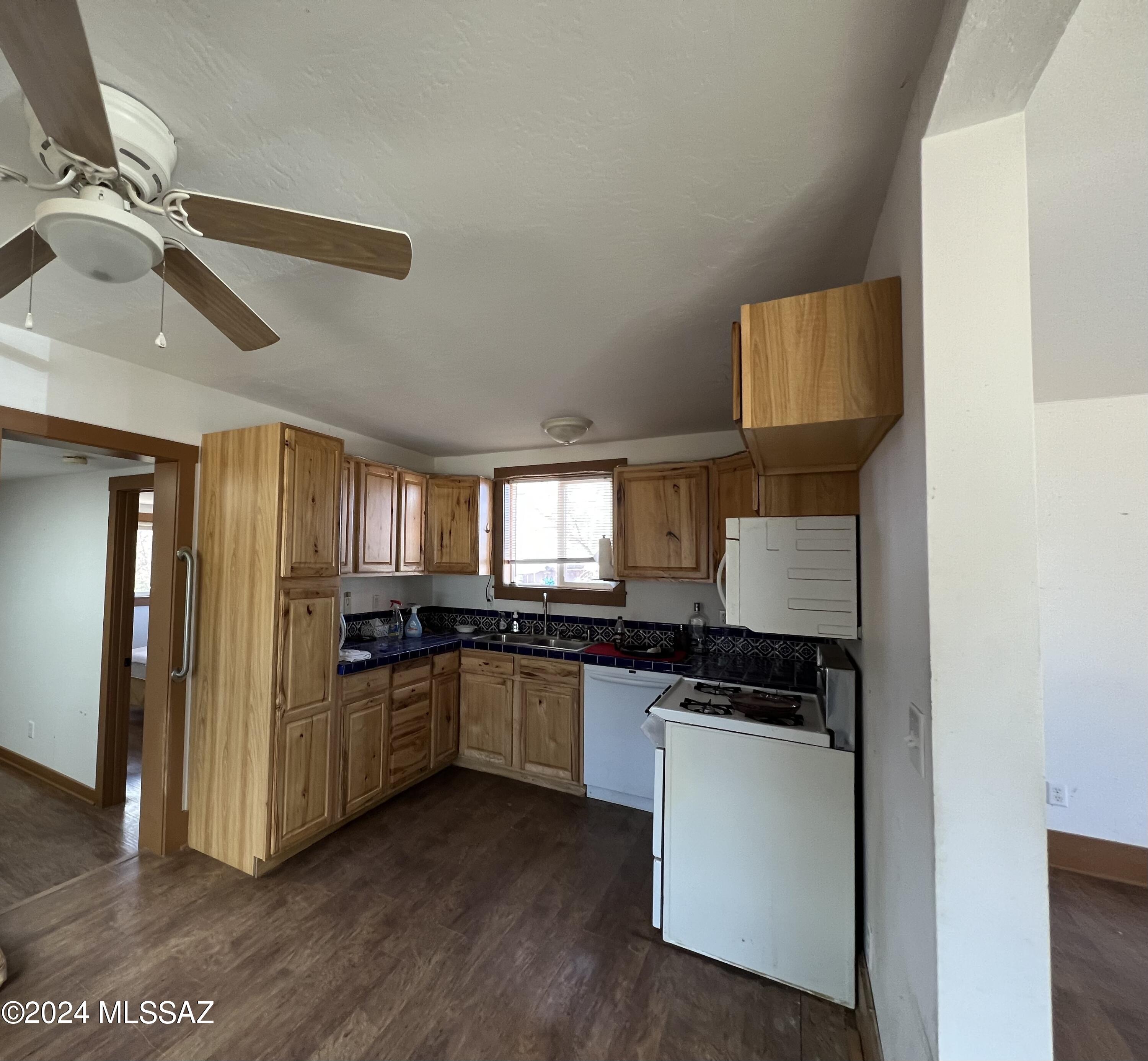 1760 North Mars Ranch Road Elfrida, AZ 85610 - Photo 29 of 40