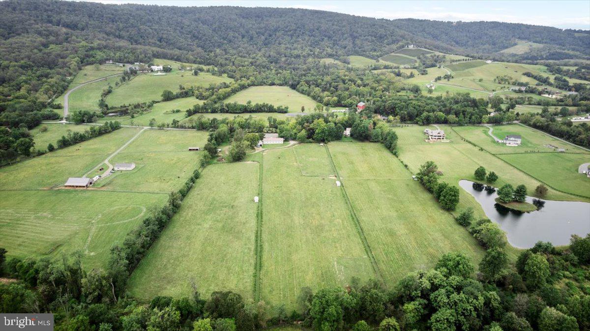 19606 Ridgeside Road Bluemont, VA 20135 - Photo 49 of 74
