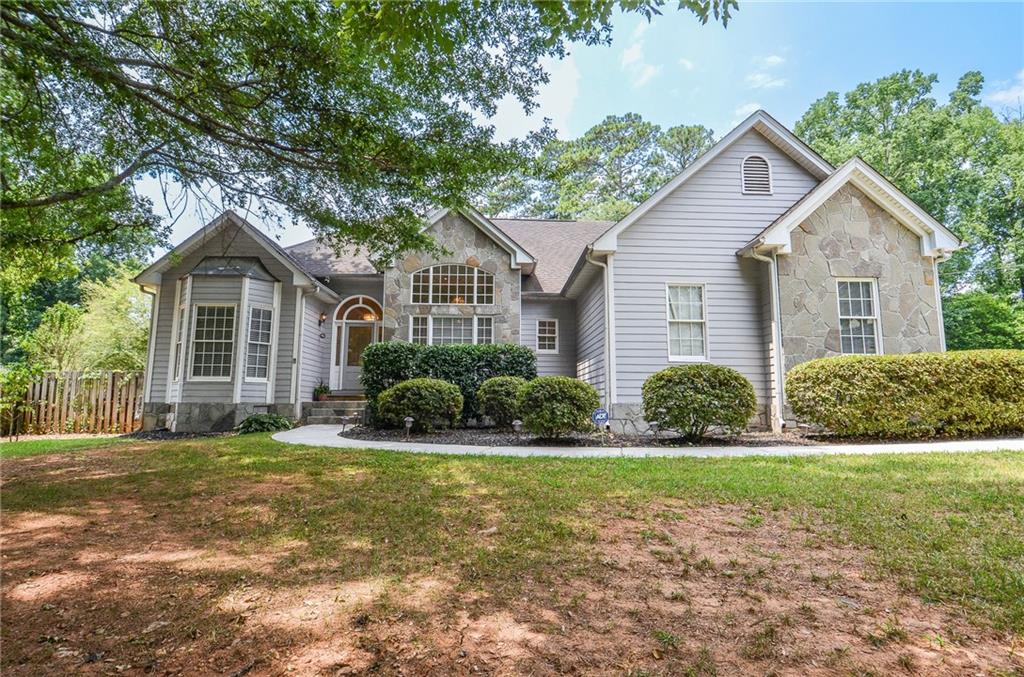 223 Windsong Ln Southwest