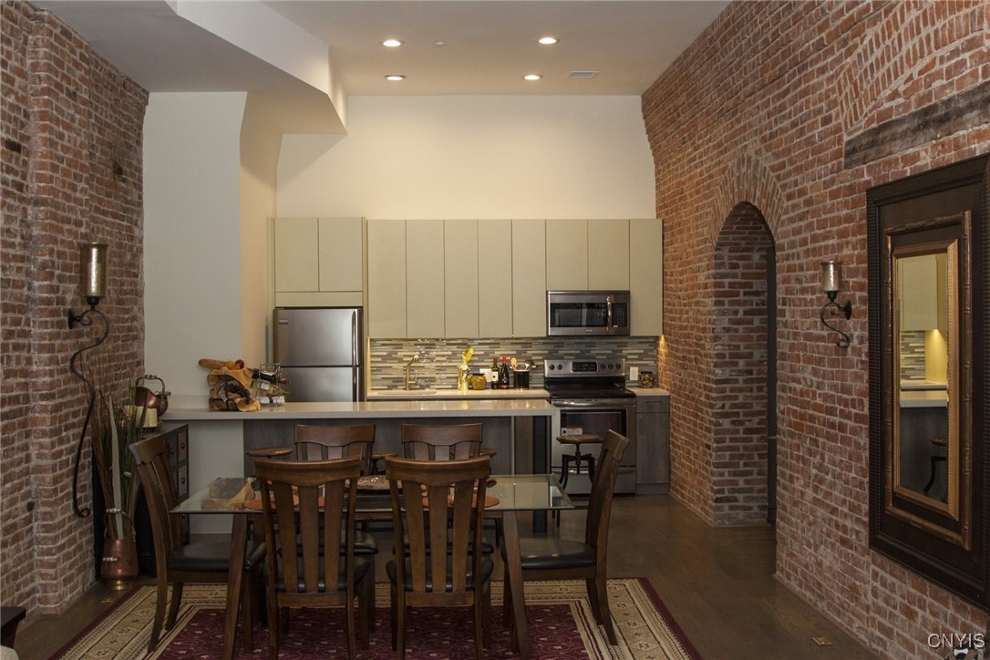 230 Genesee Street, Unit 228 Utica, NY 13502 - Photo 8 of 12