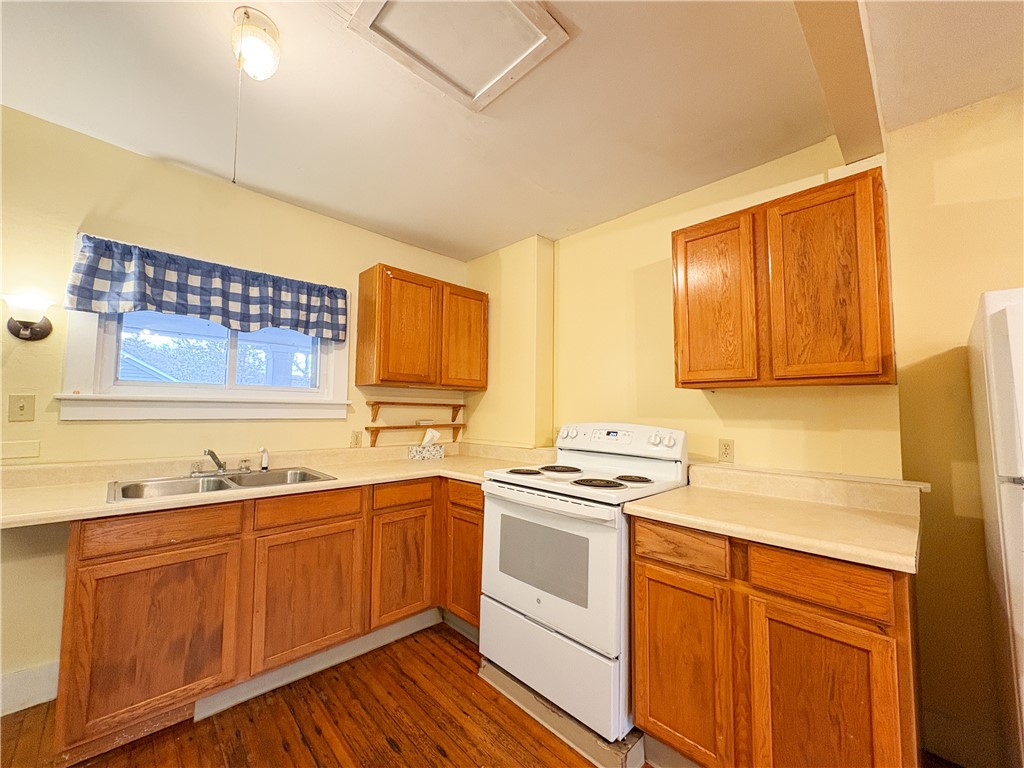 136 Main Street Unadilla, NY 13849 - Photo 4 of 24