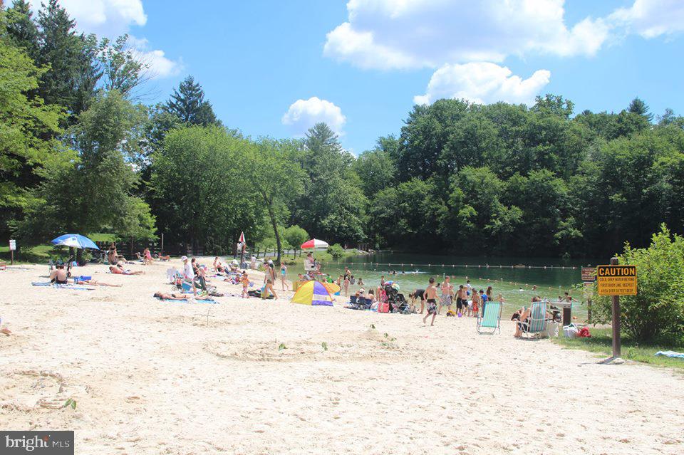 Mountain Road Orrtanna, PA 17353 - Photo 10 of 11 9 miles from Fuller Lake