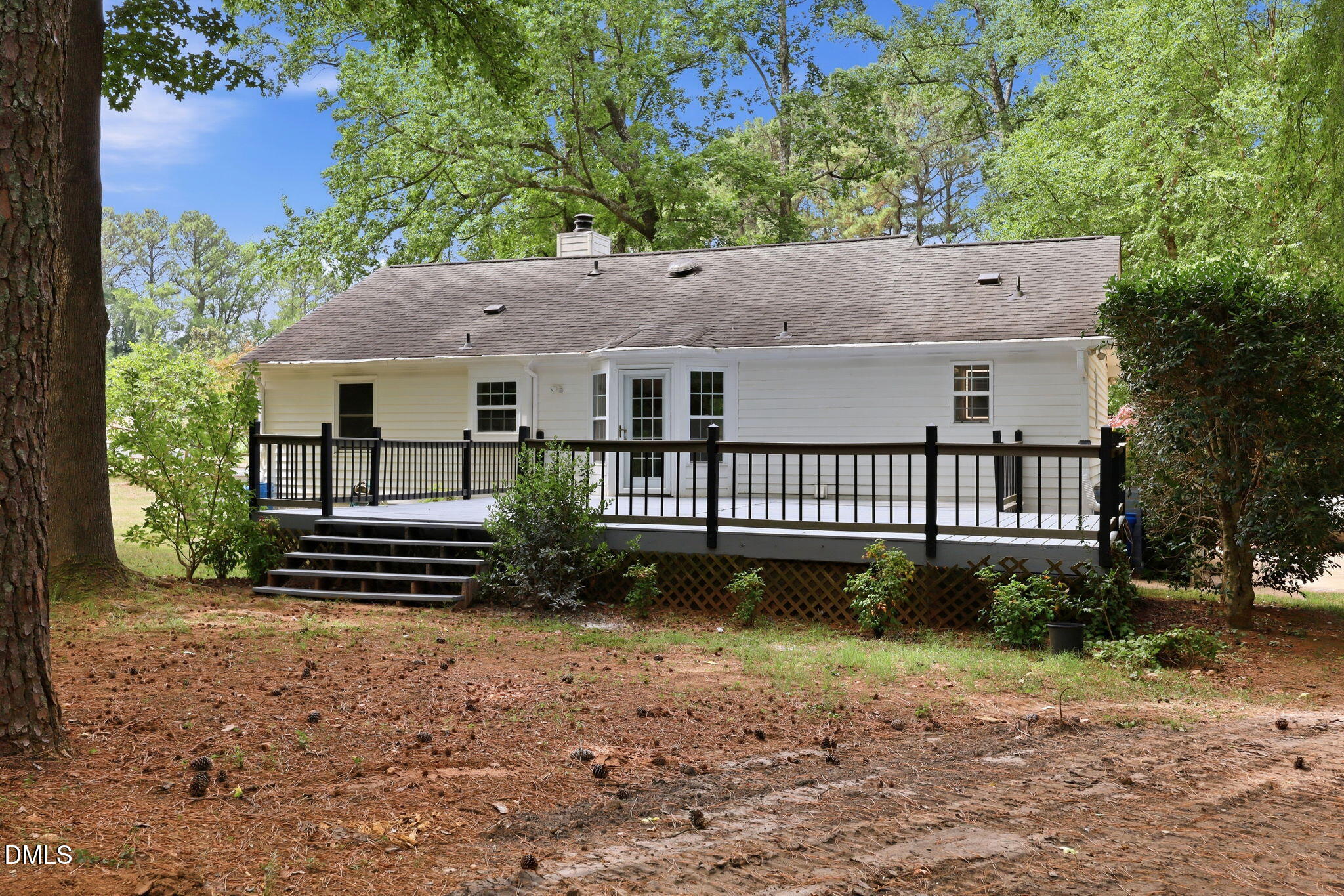9812 Gralyn Road Raleigh, NC 27613 - Photo 35 of 39