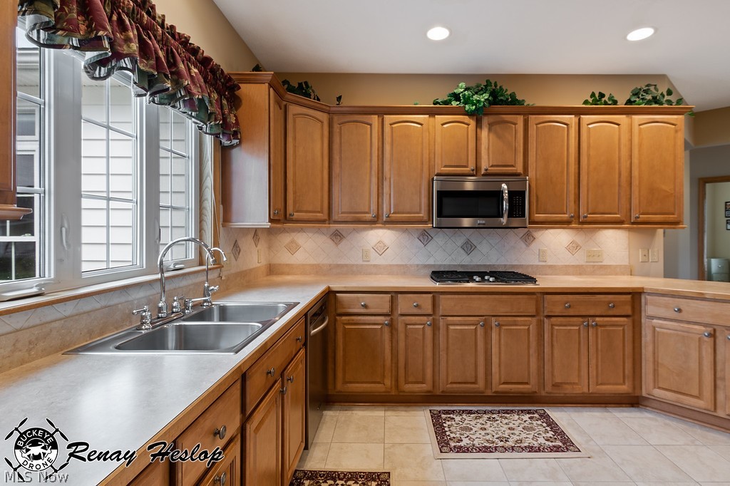 9814 Acme Road Rittman, OH 44270 - Photo 14 of 34 Gallery Image 14