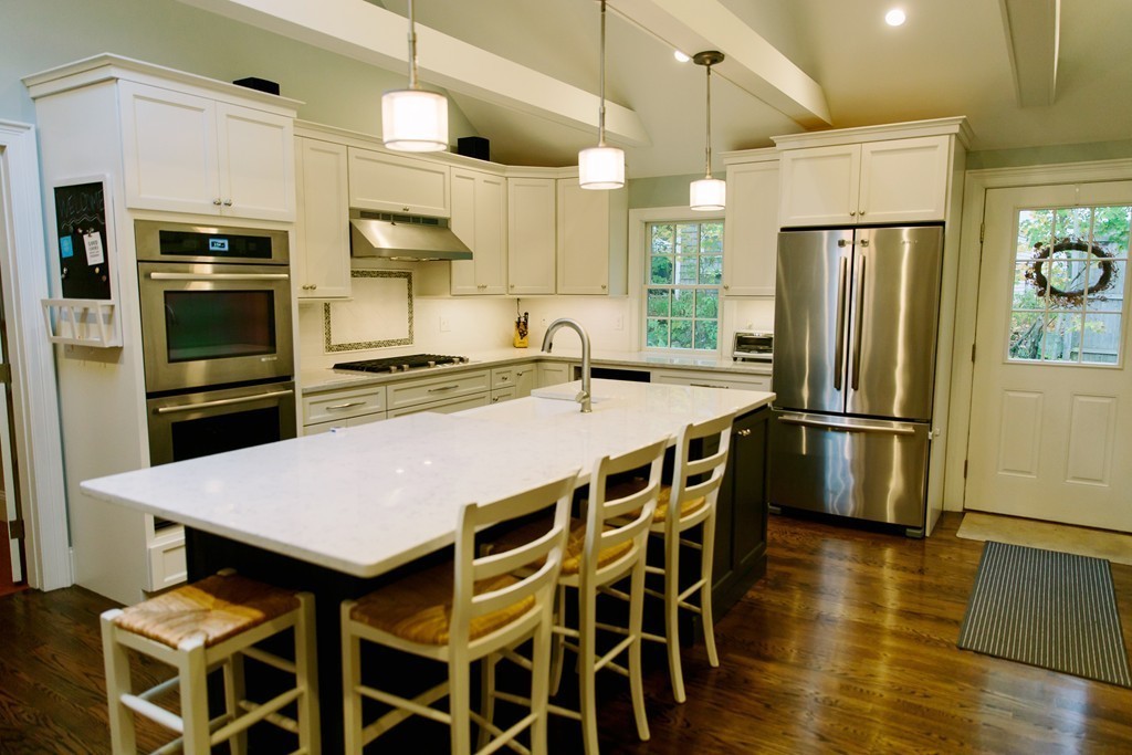 10 Booth Hill Road Scituate, MA 02066 - Photo 8 of 23 Gallery Image 8