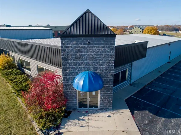 $1,999,000 | 665 West Connexion Way, Columbia City, IN 46725