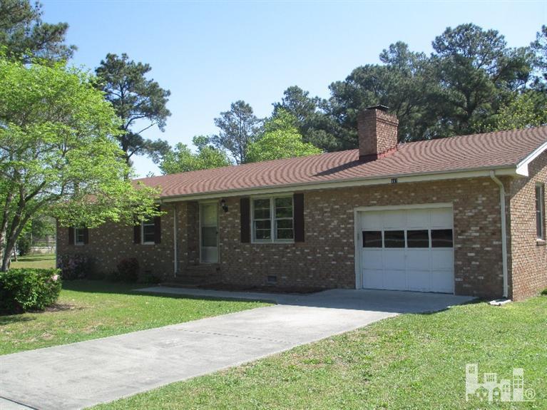 112 Sherrill Loop Road Sneads Ferry, NC 28460 - Photo 1 of 23 Primary Photo