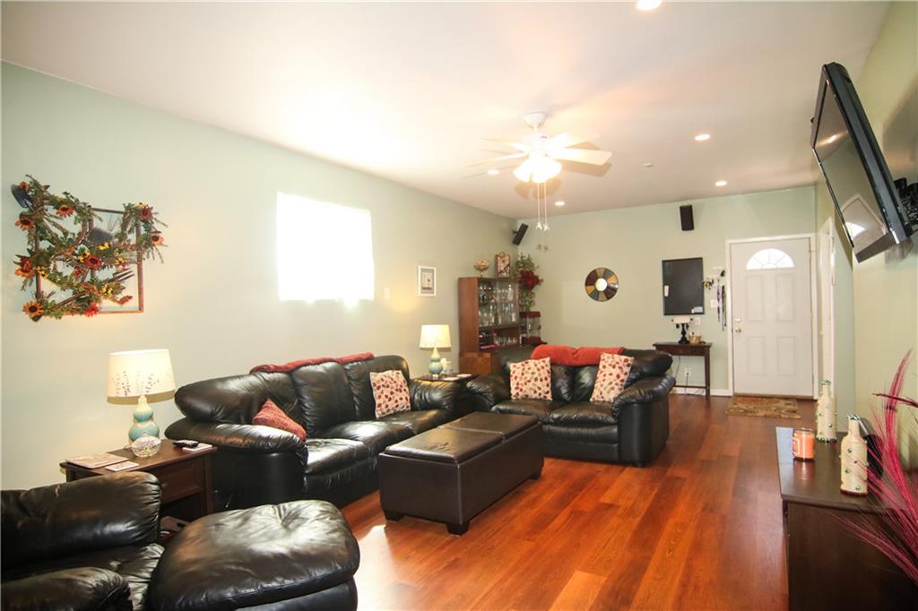 6325 East Hadley Road Mooresville, IN 46158 - Photo 3 of 23